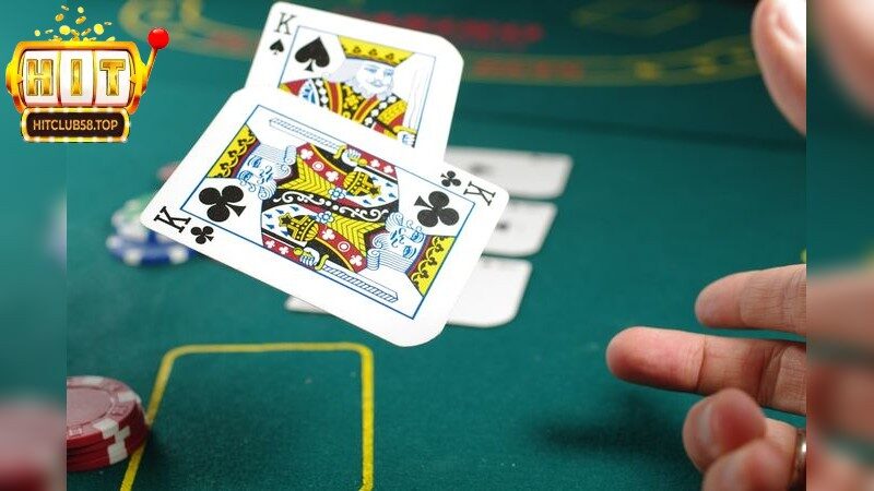Khám Phá Chiến Thuật Chơi Game bài Poker